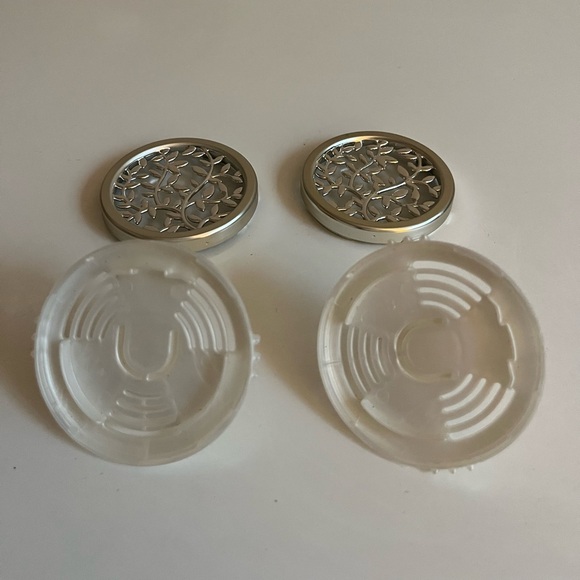 2 Bath and Body Works Car Air Freshener Holders - Picture 5 of 5